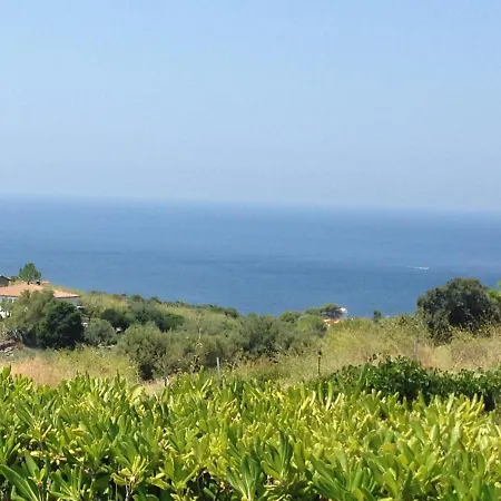 Lägenhet Casa Nel Vigneto Con Vista Mare