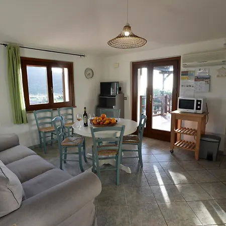 Casa Nel Vigneto Con Vista Mare *